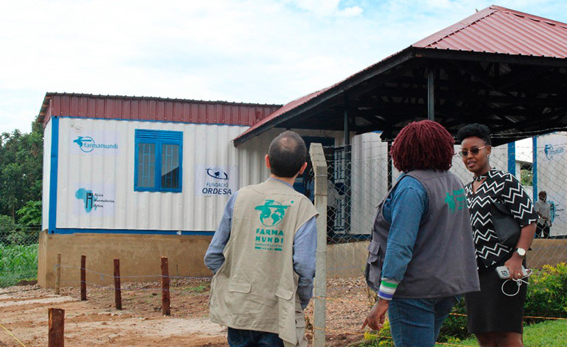 Centro Multifuncional en Uganda