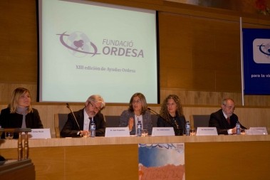 Acto de entrega ayudas 2015