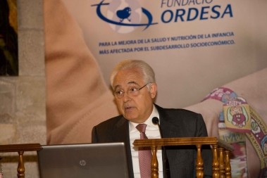 Acto de entrega ayudas 2015