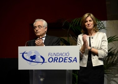 Acto de entrega ayudas 2012