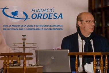 Acto de entrega ayudas 2014