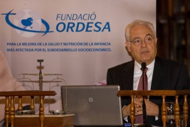 Acto de entrega ayudas 2014