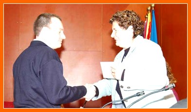 Acto entrega 2004