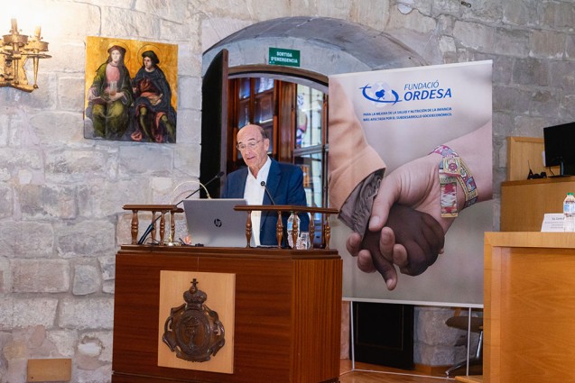 Acto de entrega Ayudas Ordesa 2023 - FarmaMundi