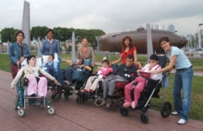 Proyecto de actividades de tiempo libre para niños y jóvenes con discapacidad intelectual y/o física